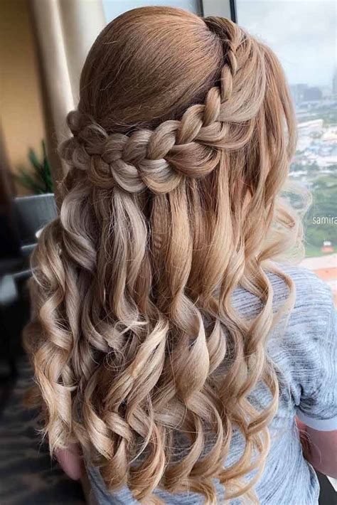 30 Stylish And Cute Homecoming Hairstyles Long Hair Styles