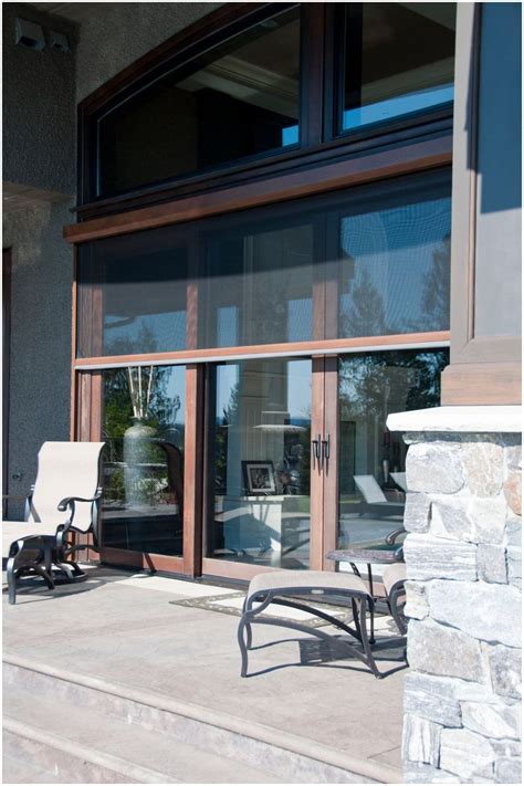 Motorized Retractable Wall Screens Optimize Your Usage Of Outdoor