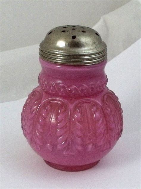 19thc Eapg Northwood Pink Cased Opalescent Leaf Umbrella Sugar Shaker Fenton Milk Glass