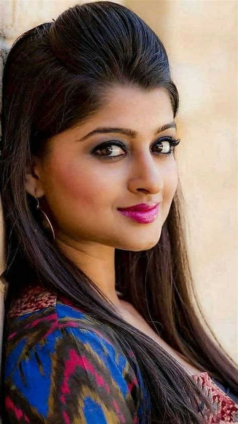 Pin By Shilpi Rana On Desi Beauty Girl Beauty Beauty Smile