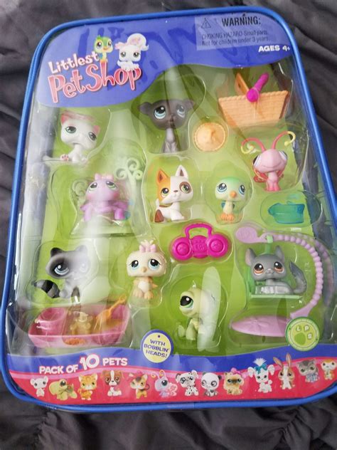 Besides good quality brands, you'll also find plenty of discounts when you shop for littlest pet shops during big sales. Littlest Pet Shop set | Littlest pet shop, Pet shop, Lps ...