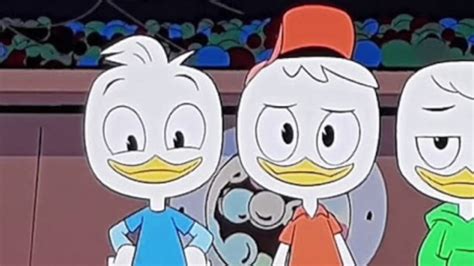 Ducktales Season 2 Huey And Dewey Each Use Halves Disney Channel