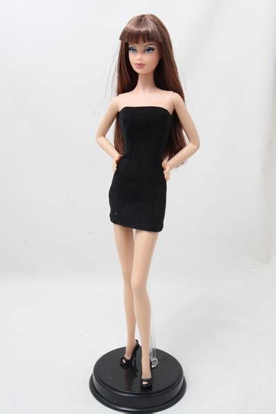 Dookołalalek Barbie Basic Model No 03 Collection 001