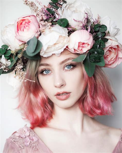 Flower Crowns Are My Favorite Prop For The Portrait Shootings 🌸 It