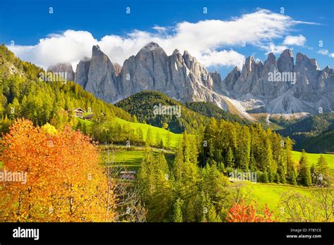 Val Di Funes Tyrol Province Alps Dolomites Mountains Autumn