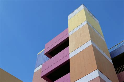 18 Buildings Using Pigmented Concrete| Concrete ...