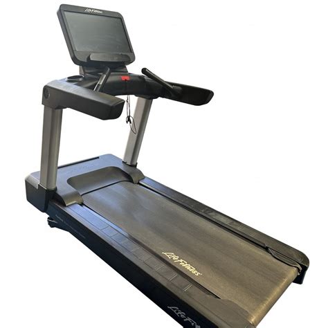 Integrity Series Treadmill With Discover Se3hd Console Used Fitkit Uk