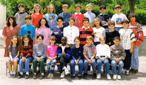 Photo De Classe Classe Cm2 De 1993 Ecole Les Pins Copains Davant