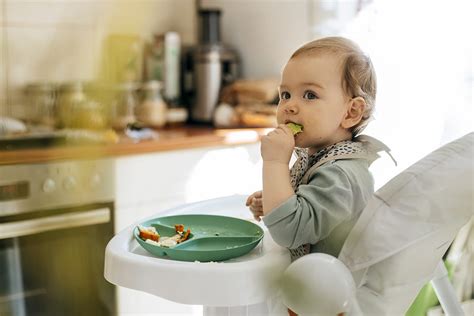 When And How To Start Your Baby On Solid Foods Banner