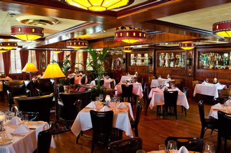 Find pappas gift card promotions, coupons, discount promo codes for the highest quality food in the exciting, comfortable environment. Pappas Bros. Steakhouse - Dallas