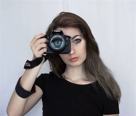 Татьяна Молчанова в Instagram Я думаю что все из вас знают кто я Если нет то я фотограф 📷