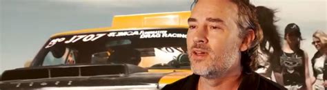 Jeroen nieuwenhuize (hoogerheide, 3 juli 1972) is een nederlandse diskjockey en stemacteur. Jeroen Nieuwenhuize verlengt contract bij Radio 10