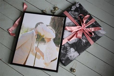 How To Wrap Heirloom Picture Frames And Free Download Wrapping Paper