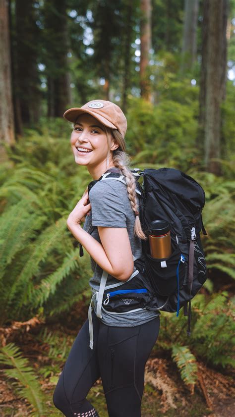 what to wear hiking as a woman trekking outfit women summer hiking outfit women cute hiking