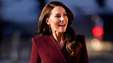 Kate Middleton Looks So Festive In Photo Released Ahead Of Christmas Carol Concert Hello