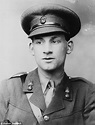 Siegfried Sassoon's moving poems and diary entries from the frontline ...