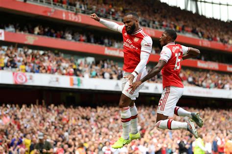 Résultats et calendrier des matchs. Arsenal Vs Burnley: 5 things we learned - The modern midfield