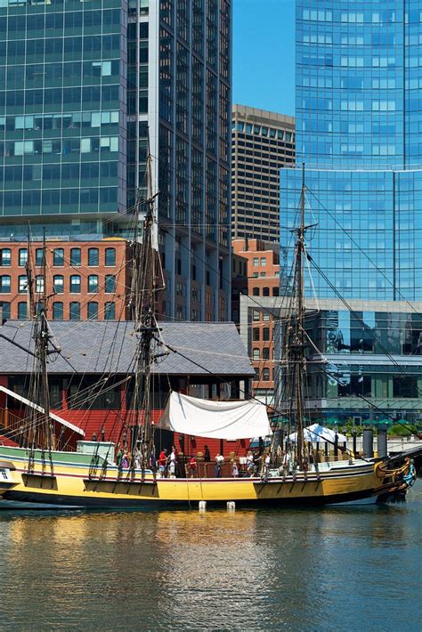 Boston Tea Party Reenactment And 250th Anniversary Commemoration Boston Tea Places In Boston