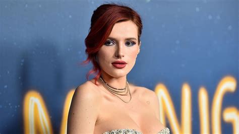 Bella Thorne Breaks Down In Tears Over Whoopi Goldbergs Response To Her Nude Photos