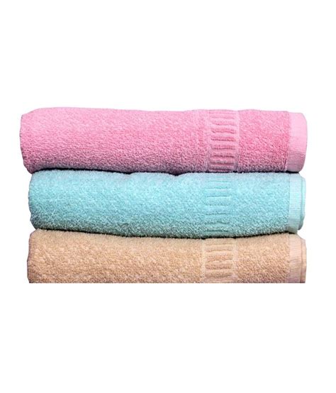 More than 20000 colored bath towels at pleasant prices up to 21 usd fast and free worldwide shipping! Lily Set of 3 Cotton Bath Towel - Multi Color - Buy Lily ...