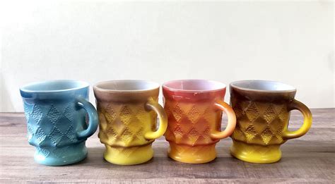 Vintage Fire King Coffee Mugs Set Of Four Kimberly Pattern Etsy