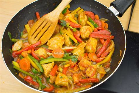 This post has great stir fry sauces but if you are looking for other sauces like hot fudge, hollandaise and sweet & spicy ketchup, or each recipe makes about 1/2 cup of sauce. Chicken and Vegetable Stir fry | Delicious and easy ...