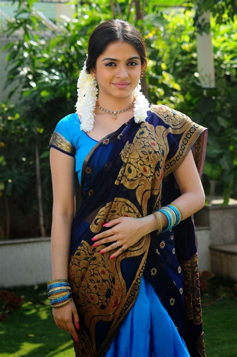 Sheena Shahabadi Cute In Traditional Saree Latest Tamil Actress Telugu Actress Movies Actor