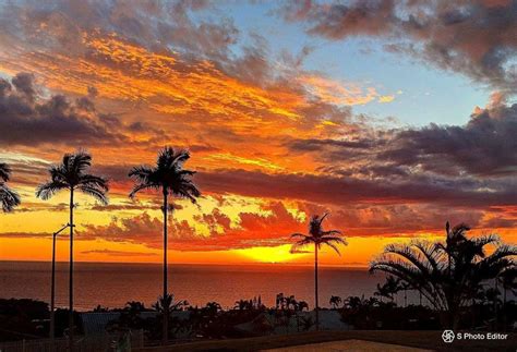 stunning golden hawaiian sunset in kona enjoy sunsets like this every night from your private