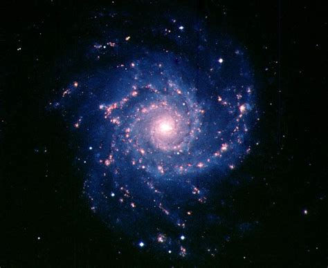 Mirando profundamente en el universo, el telescopio espacial hubble capta un vistazo de las numerosas estructuras en los brazos que se extienden alrededor de esta galaxia espiral barrada conocida como ngc 2608. Galaxia Espiral Barrada 2608 : La galaxia espiral barrada NGC 1300 - Paperblog - Es un subtipo ...