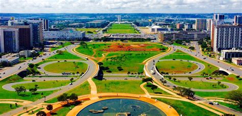 Brasilia's 2021 population is now estimated at 4,727,902. Estudiar en Brasilia