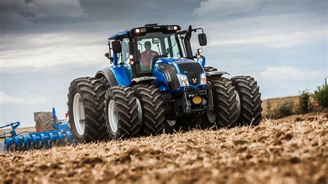 Image Tractors Agricultural Machinery 2012 17 Valtra T213 1920x1080