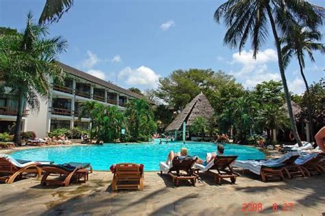 Mombasa Beach Hotels Travellers Beach Hotel And Resort Mombasa Kenya