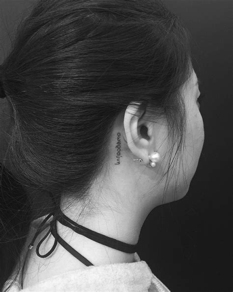 This tattoo symbolizes the journey of your friendship from kindergarten till today. 11 Tiny Tattoo Ideas for Behind Your Ear From Celebrity ...