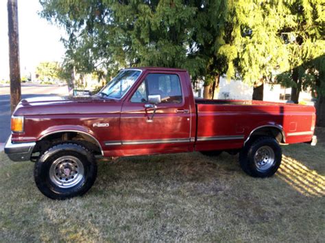 1989 Ford F 250 Xlt Lariat 4x4 With Low Miles Classic Ford F 250