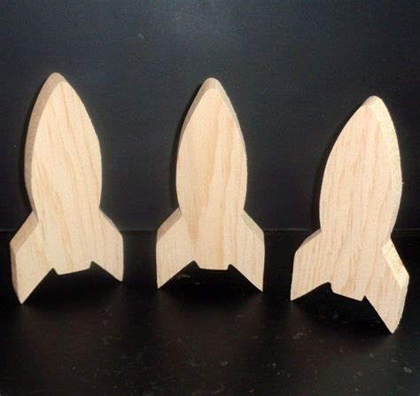 Pkg Of 3 Handcrafted Wood Toy Rockets 342b U 3 Unfinished Or Finished