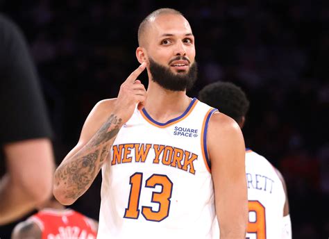 Knicks Evan Fournier Scores 30 After Almost Missing Game