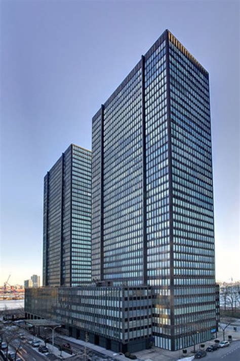 At the moment it is the only option available for this route. 870 United Nations Plaza, Building Review | CityRealty