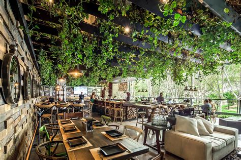 Comer En Un Bosque Infinito Diseño De Restaurante Bar Patio De