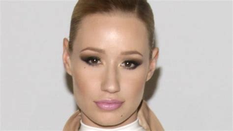 Iggy Azalea Denies She Is Star Of Sex Tape Reportedly Showing Her And