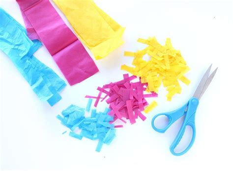 Cómo hacer confeti casero para fiestas Fiestas y Cumples