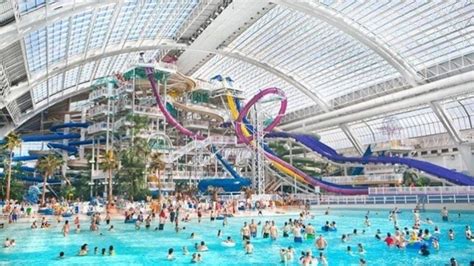 Womans Finger Amputated After Injury At West Edmonton Mall Water Park