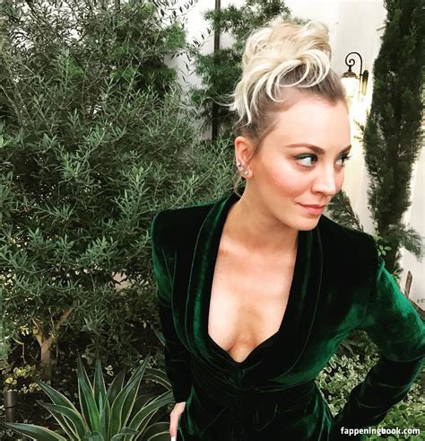 Kaley Cuoco Nude The Fappening Photo FappeningBook