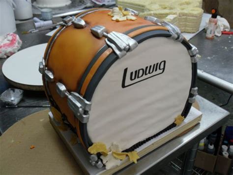 Ludwig Bass Drum Cake Drum Cake Drum Birthday Cakes Music Cakes