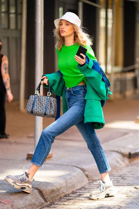 Honestly all i can think of is this Elsa Hosk in Bright Green Sweater and Faded Denim 04/24 ...
