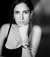 Sarah Kazemy- Fiche Artiste - Artiste interprète - AgencesArtistiques ...