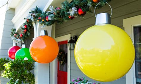 25 Amazing Diy Outdoor Christmas Decorations On A Budget