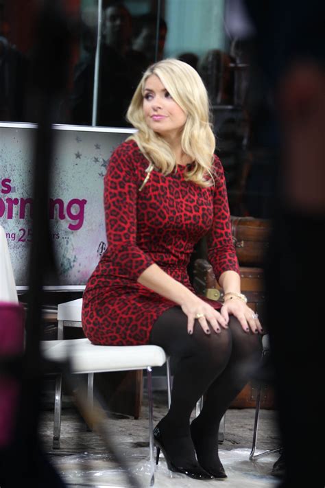 pin by joejoe on holly willoughby with images holly willoughby style holly willoughby legs