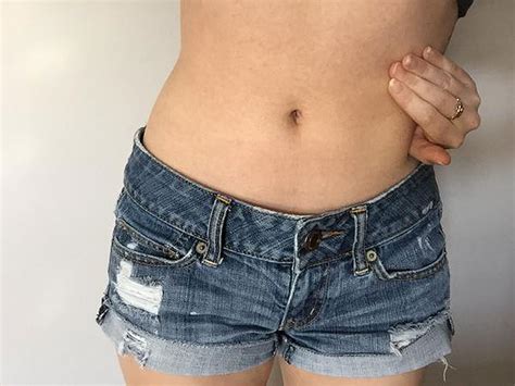 Belly Button Challenge Is The New Thigh Gap