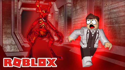 Running Away From Monsters Roblox Flee The Facility Youtube