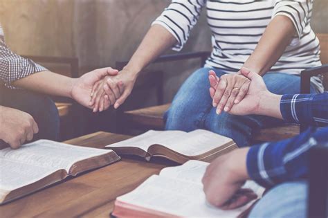 Christian Rehab vs. Traditional Rehab - Faith in Recovery